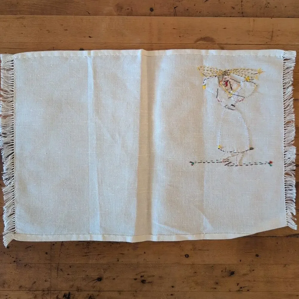 Vintage set of 6 hand embroidered & appliqued placements, 7.5